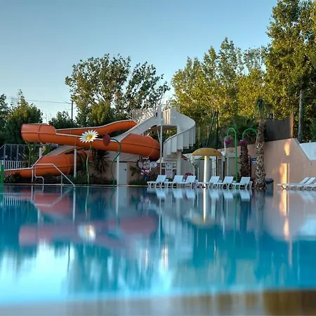 Campsite Sables Du Midi 2 Serignan